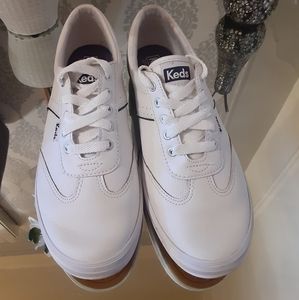 Keds sneaker, size 7